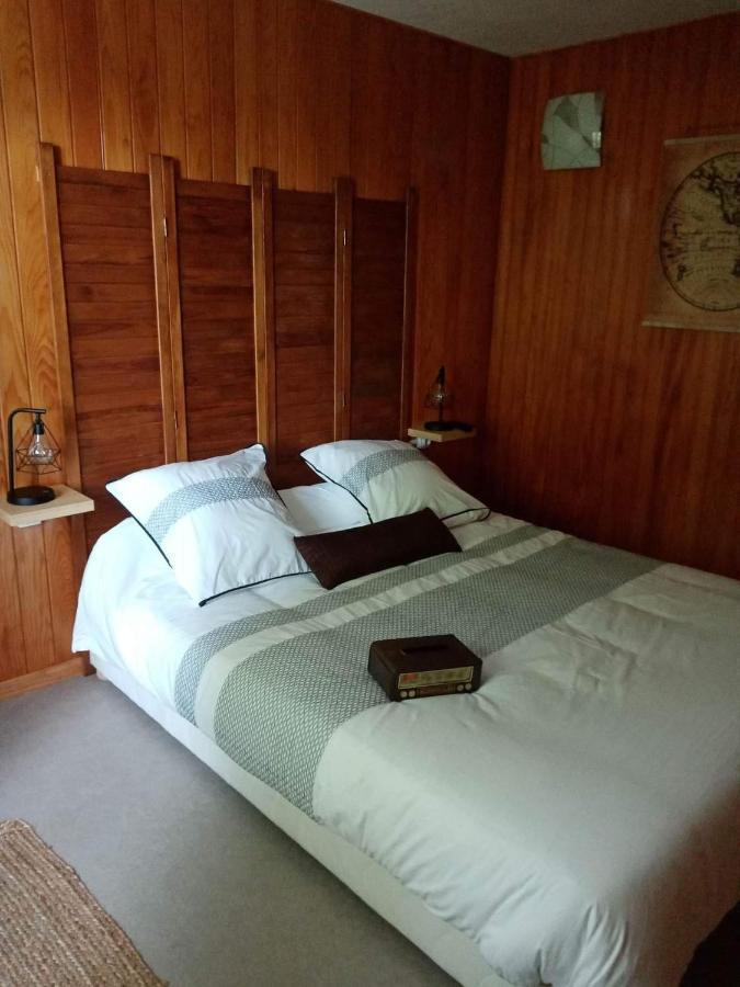 Bed and Breakfast Les P'Tites Pistes Chaux-des-Pres Esterno foto