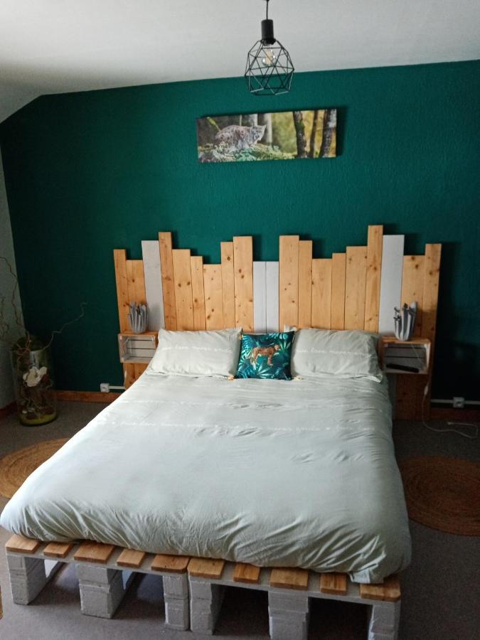 Bed and Breakfast Les P'Tites Pistes Chaux-des-Pres Esterno foto