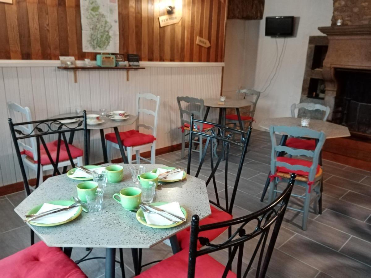 Bed and Breakfast Les P'Tites Pistes Chaux-des-Pres Esterno foto