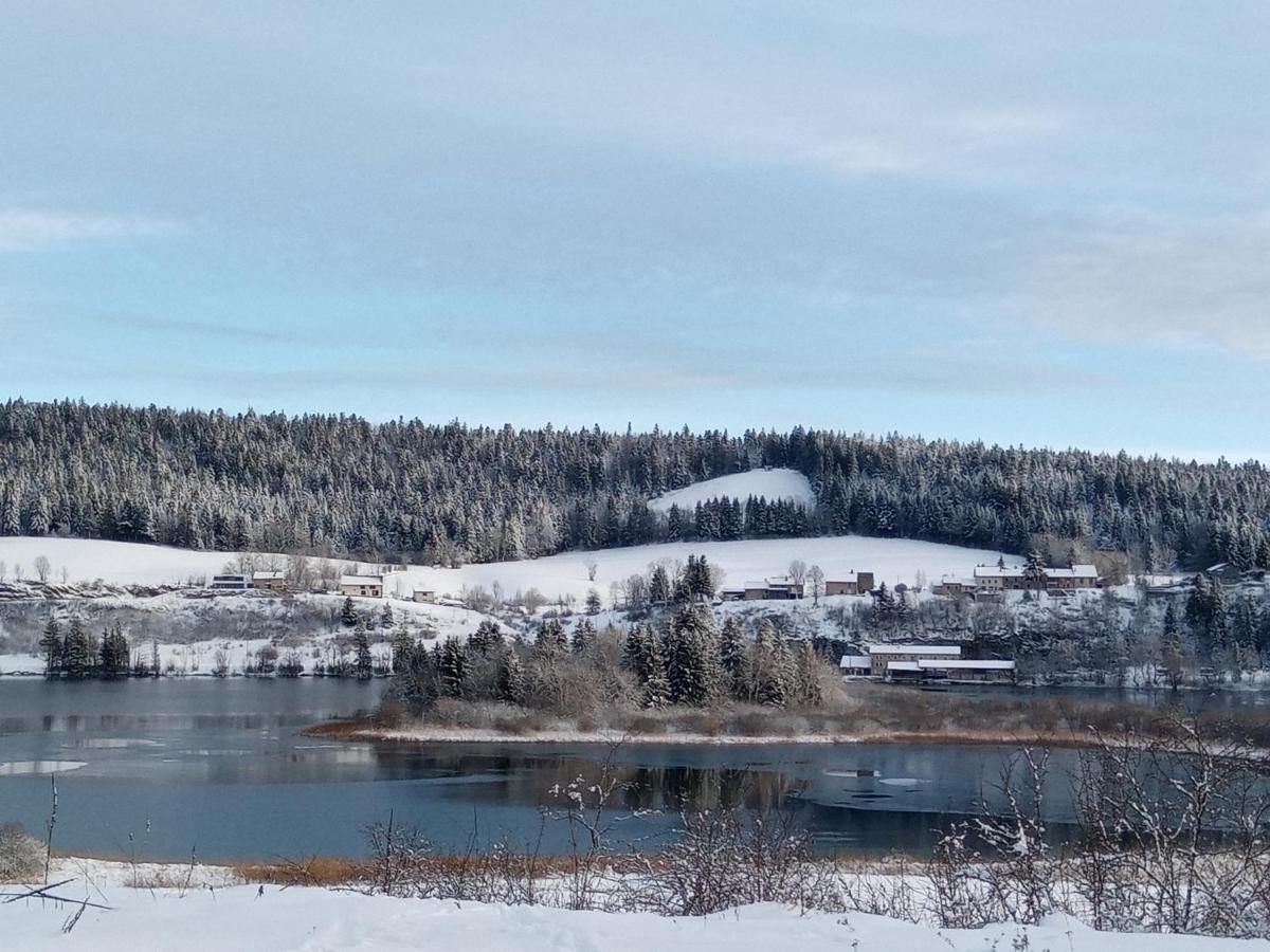 Bed and Breakfast Les P'Tites Pistes Chaux-des-Pres Esterno foto